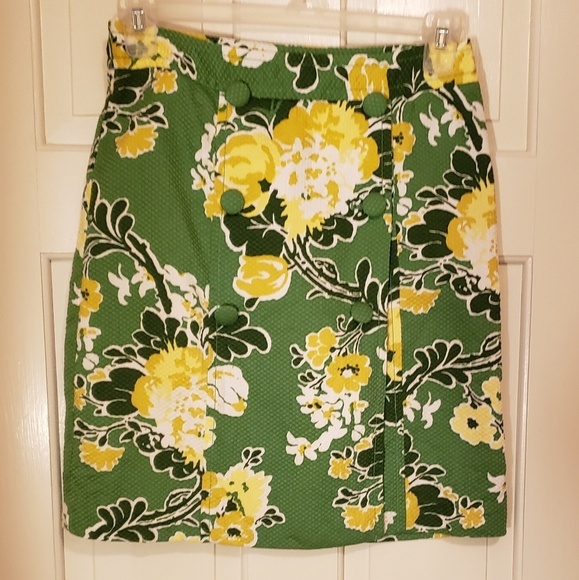 Talbots Green Yellow floral  skirt 29" w size 6p - Picture 1 of 4